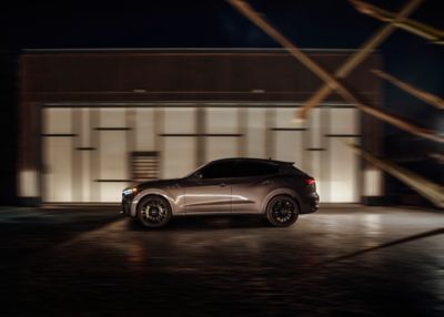 マセラティ レヴァンテ モデナ：生来のエレガンスを備えた